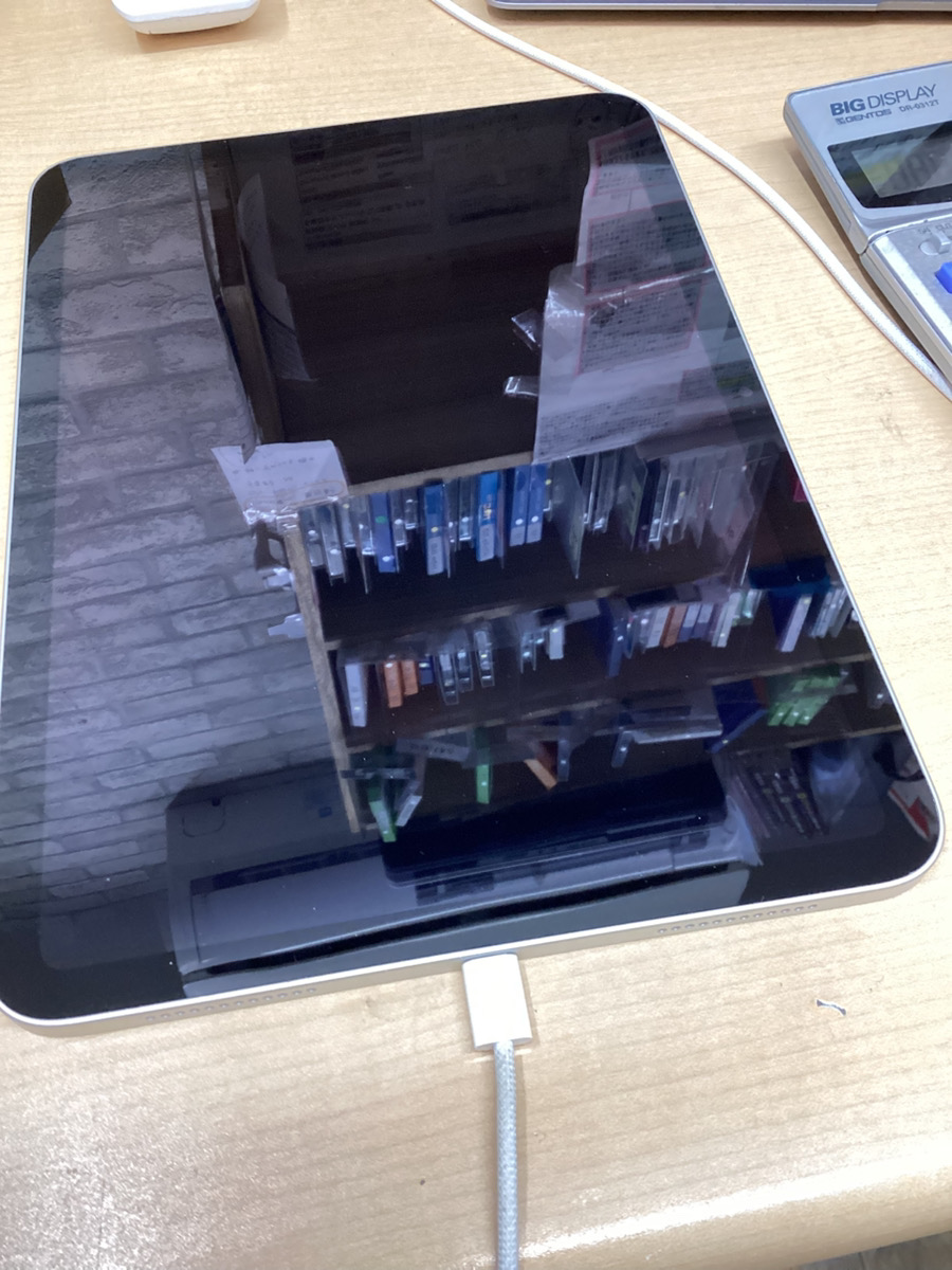 iPadの水没修理を行いました。