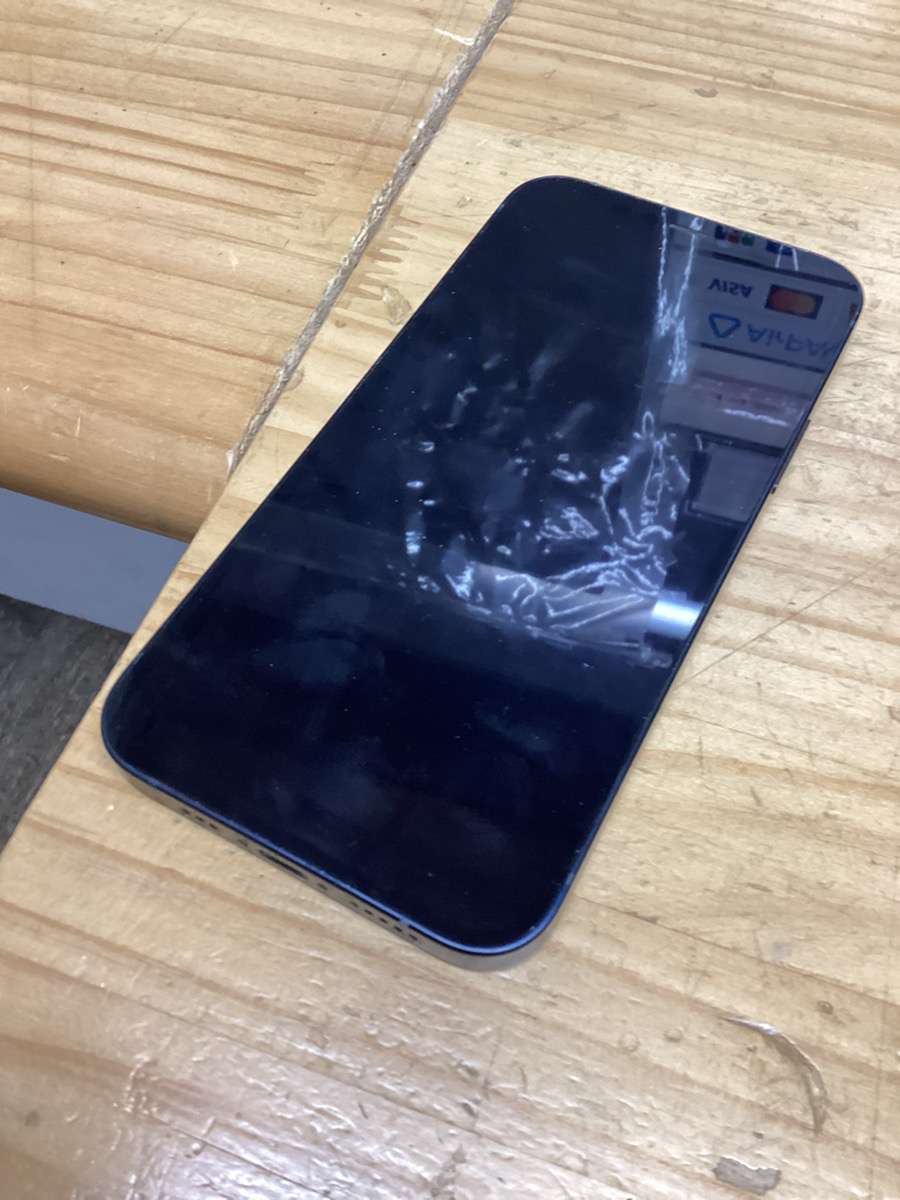 iPhone12のバッテリー交換を行いました！