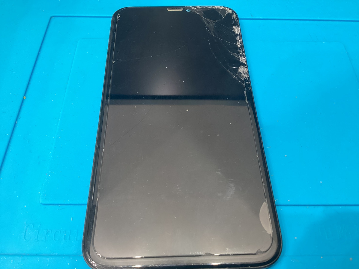 【iPhoneXR】パネル交換