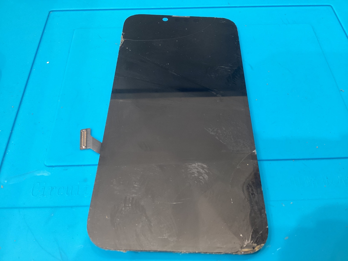 【iPhone14】液晶不良