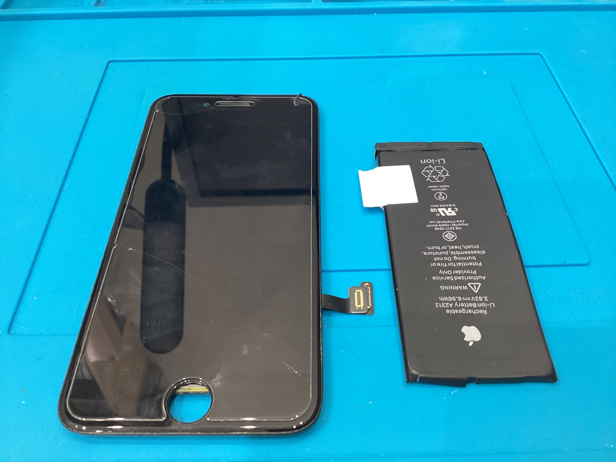 【iPhoneSE2】液晶不良とバッテリー交換