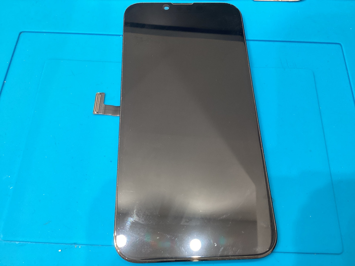 【iPhone13Pro】液晶不良